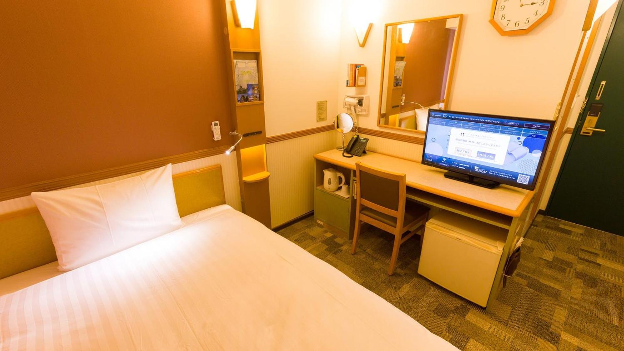 Toyoko Yokohama Sakuragicho 3*